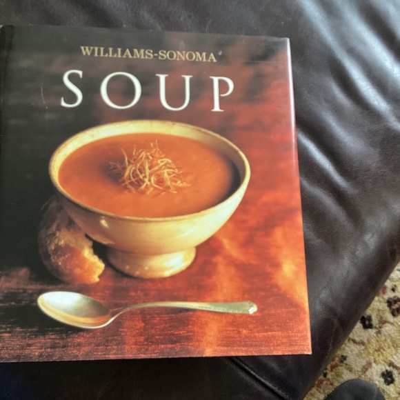William Sonoma soup cookbook - Picture 1 of 9